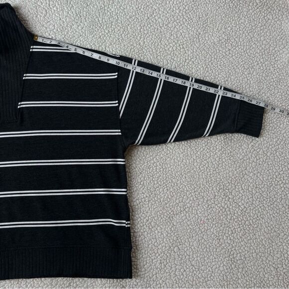 Maurices Willowsoft Collared Striped Gray White 1/4 Zip Sweater Sweatshirt SZ 3X - Picture 12 of 15